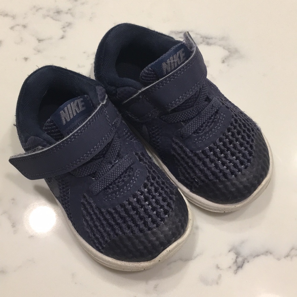 Nike shoes 5c
